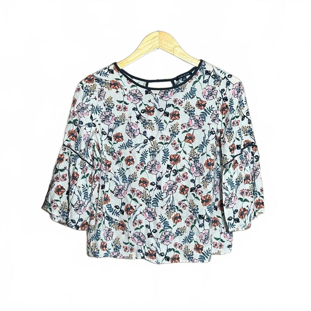 Kirious Womens White Floral Top Size S Bell Sleeves Cottagecore